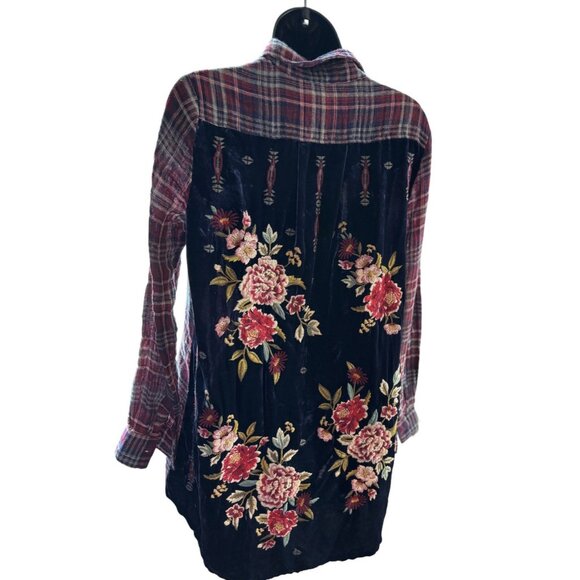 Johnny Was Workshop Navy & Wine Plaid Velvet-Back Button Down Shirt, Size XS - Picture 1 of 5